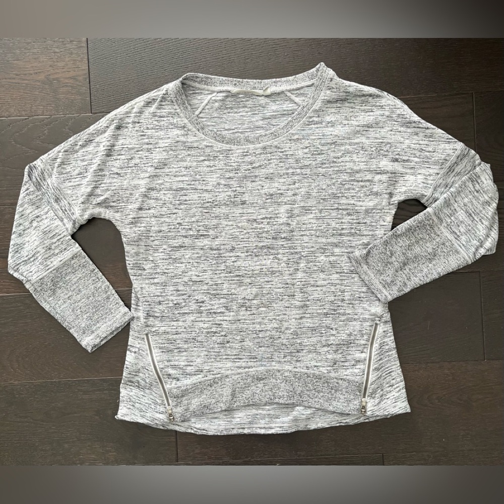 Athleta Gray Jogger Set - Picture 2 of 8